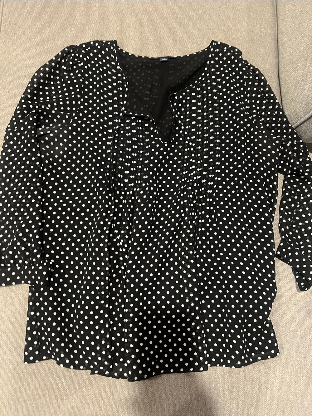 Tommy Hilfiger Black and White Polka Dot Women's Blouse. Size L